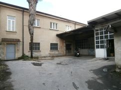 Capannone in Commerciale