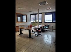 Ufficio in Commerciale
