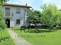 Casa indipendente in Residenziale