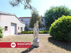 Villa in Residenziale