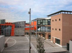 Negozio/Locale commerciale in Commerciale