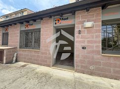 Ufficio in Commerciale
