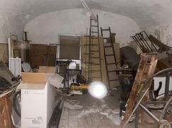 Negozio/Locale commerciale in Commerciale