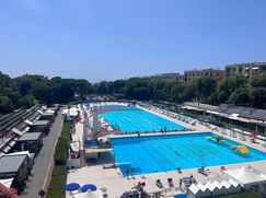 Negozio/Locale commerciale in Commerciale