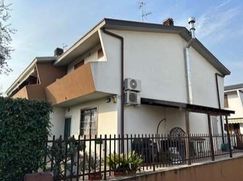 Villetta a schiera in Residenziale