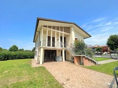 Villa in Residenziale