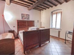 Casa Bi/Trifamiliare in Residenziale