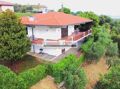 Villa in Residenziale