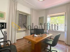 Ufficio in Commerciale