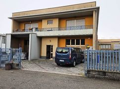 Capannone in Commerciale
