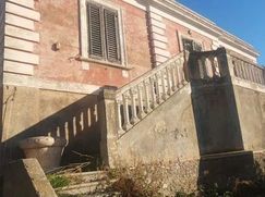 Villa in Residenziale