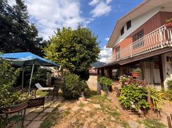 Casa Bi/Trifamiliare in Residenziale