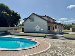 Villa in Residenziale