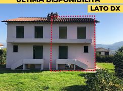 Casa Bi/Trifamiliare in Residenziale