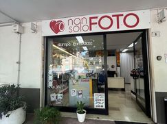 Attività/Licenza (con o senza mura) in Commerciale