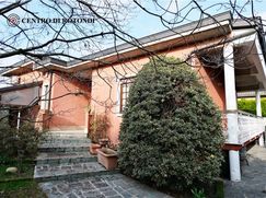 Villa in Residenziale
