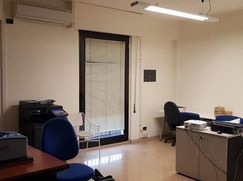 Ufficio in Commerciale