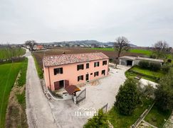 Casa indipendente in Residenziale