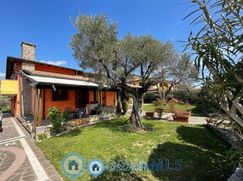 Villa in Residenziale