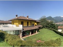 Villa in Residenziale