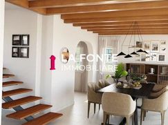 Casa Bi/Trifamiliare in Residenziale