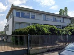 Ufficio in Commerciale