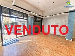 Negozio/Locale commerciale in Commerciale