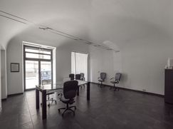 Negozio/Locale commerciale in Commerciale