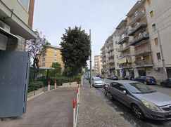 Negozio/Locale commerciale in Commerciale