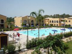 Casa Bi/Trifamiliare in Residenziale