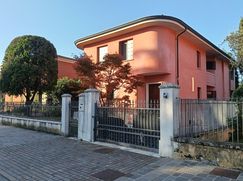 Casa indipendente in Residenziale