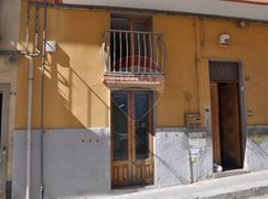 Negozio/Locale commerciale in Commerciale