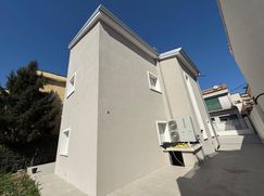 Casa Bi/Trifamiliare in Residenziale