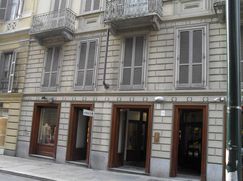 Negozio/Locale commerciale in Commerciale
