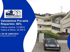 Box/posto auto in Residenziale