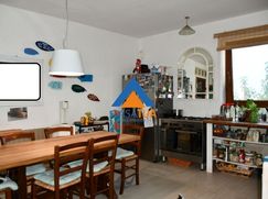 Casa Bi/Trifamiliare in Residenziale