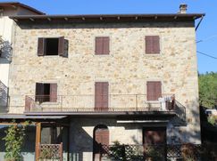 Casa Bi/Trifamiliare in Residenziale