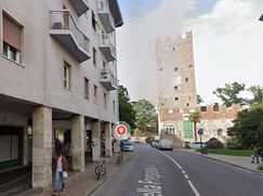 Negozio/Locale commerciale in Commerciale