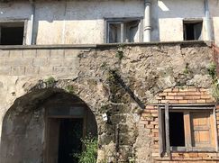 Casa Bi/Trifamiliare in Residenziale
