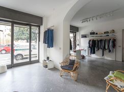 Negozio/Locale commerciale in Commerciale