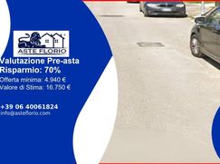 Box/posto auto in Residenziale