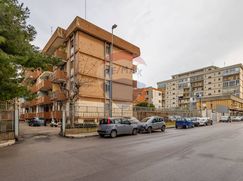 Negozio/Locale commerciale in Commerciale