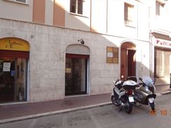 Negozio/Locale commerciale in Commerciale