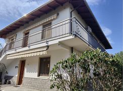 Casa Bi/Trifamiliare in Residenziale