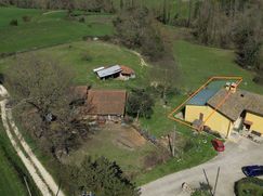 Casa Bi/Trifamiliare in Residenziale