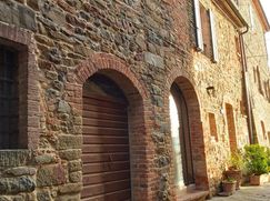 Casa Bi/Trifamiliare in Residenziale