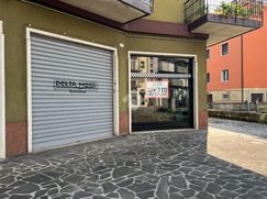 Negozio/Locale commerciale in Commerciale