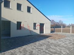 Casa Bi/Trifamiliare in Residenziale