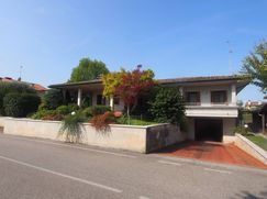 Casa indipendente in Residenziale