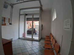 Negozio/Locale commerciale in Commerciale